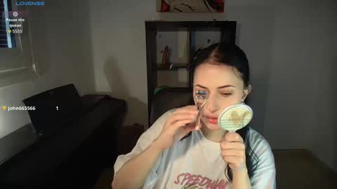 Sara online show from October 26, 10:49 am