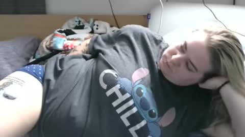 Danii online show from November 18, 2:25 am