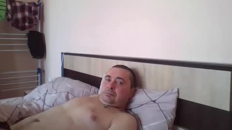 winston1982q online show from April 12, 8:40 am