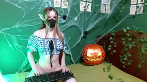 Winter online show from October 21, 3:33 am