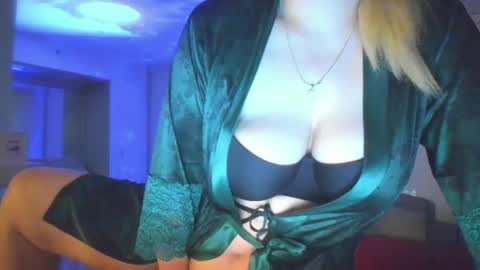 Winter Miracle online show from January 8, 9:10 am