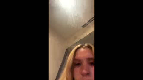 Winter rayne online show from November 21, 3:37 am