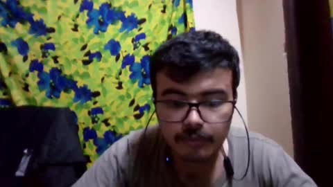 Armando  online show from March 10, 3:01 am