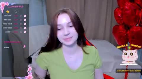 wise_whiter online show from February 27, 7:47 pm
