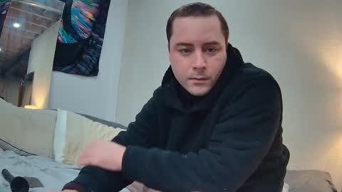 wisserd online show from December 17, 3:49 pm