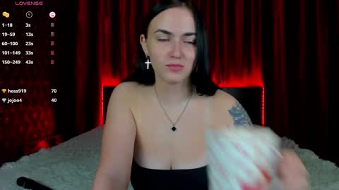 Snapshot of witch_baby_ chatting on September 22, 6:39 am Kira online show from September 22, 6:39 am
