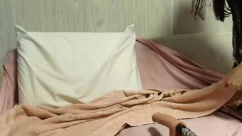 witchbitchmommy online show from September 23, 9:03 am