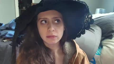 witchbitchmommy online show from March 16, 3:27 pm