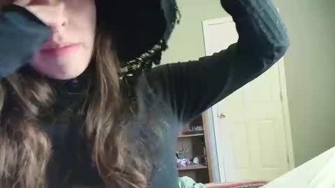 witchbitchmommy online show from May 3, 6:25 pm