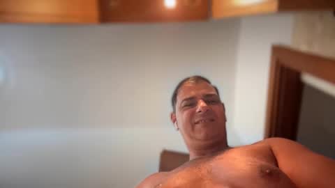 Witebull online show from April 10, 10:20 am