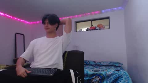 Ken online show from February 7, 2:25 am