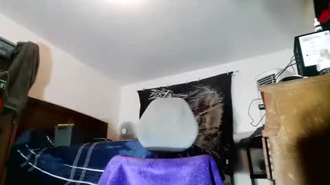 wolfman79 online show from October 24, 11:11 am