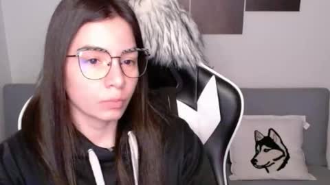 Alex online show from October 21, 1:54 am