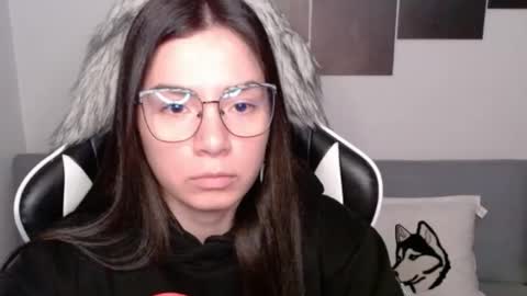 Alex online show from October 4, 1:58 am