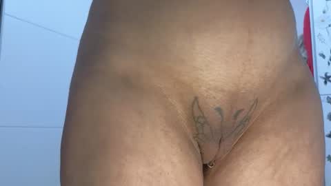 Wondergirl online show from March 18, 8:20 am