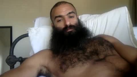 woof_wolf37 online show from March 19, 4:12 pm