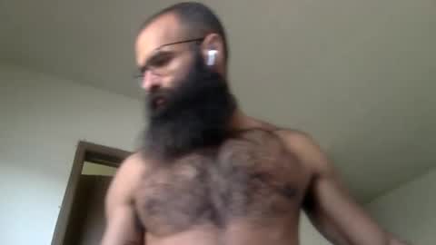 woof_wolf37 online show from April 14, 4:21 pm