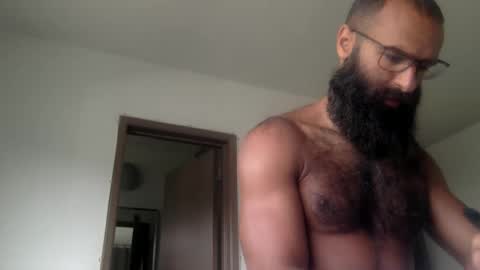 woof_wolf37 online show from June 4, 4:02 pm