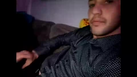 Snapshot of woofwolfxix chatting on February 20, 9:44 am woofwolfxix online show from February 20, 9:44 am