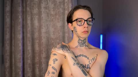 Arnika and Simon online show from February 21, 9:11 pm