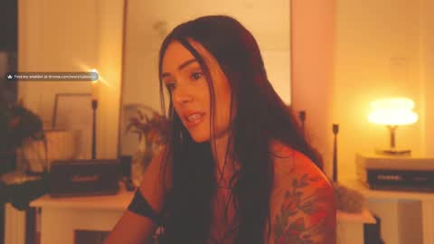 Snapshot of worshipbrielle chatting on February 7, 3:13 am Brielle online show from February 7, 3:13 am