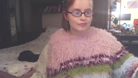 Rebecy online show from December 16, 6:58 pm