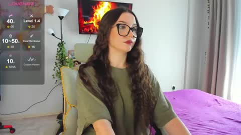 Eric and Christine 3 online show from May 19, 8:43 am