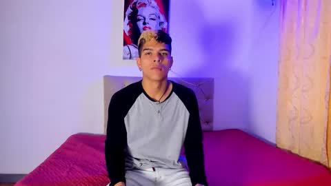 wyatt online show from September 30, 12:04 pm