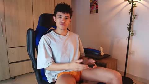 wyatt online show from March 7, 10:43 pm