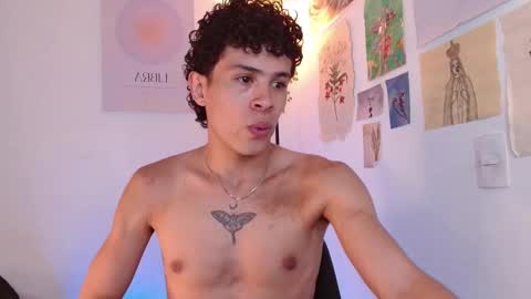 wyatt online show from December 17, 11:38 pm