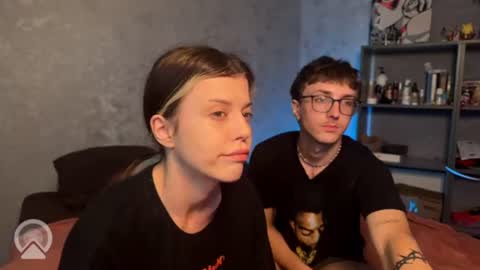 Philipp and Este online show from July 21, 10:39 am