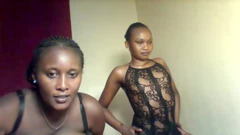 X melanine online show from September 30, 9:47 pm