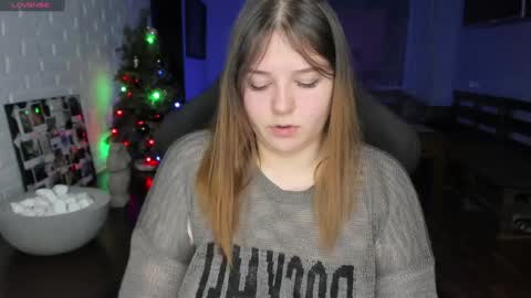 LOVE NERDS ONLY online show from December 24, 1:06 am