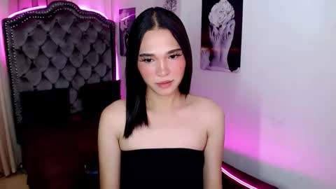 xairah_doux online show from October 23, 2:24 am