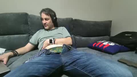 Snapshot of xalegarmax chatting on January 12, 10:12 pm xalegarmax online show from January 12, 10:12 pm