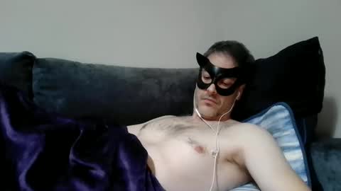Snapshot of xalegarmax chatting on February 23, 12:51 am xalegarmax online show from February 23, 12:51 am