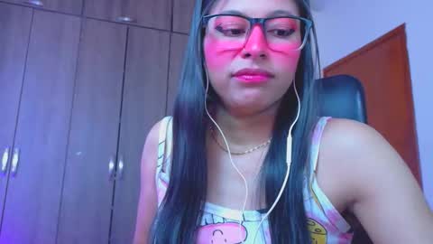 XALLYSONX online show from June 3, 2:33 pm