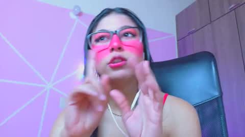 XALLYSONX online show from April 1, 12:17 pm