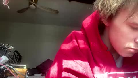 xander0zzz online show from February 13, 7:39 pm