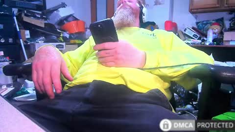 xander71972 online show from May 22, 9:32 pm