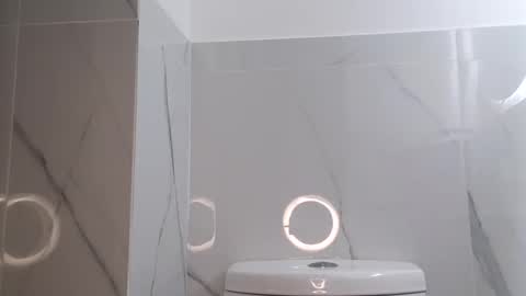 Andres online show from February 4, 7:18 am