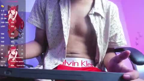 xavier fox   online show from January 11, 4:51 am