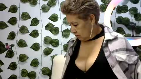 xcarlotax online show from July 29, 12:43 am