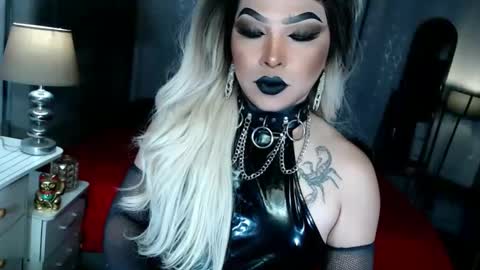 Zhavia online show from October 9, 6:35 pm