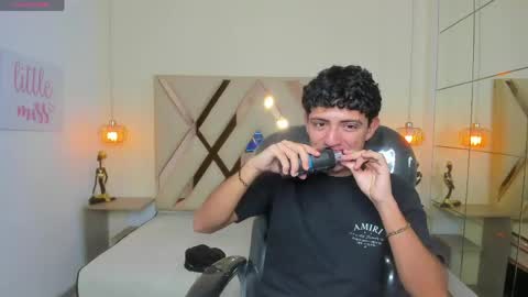 xebastwink online show from April 17, 8:11 pm