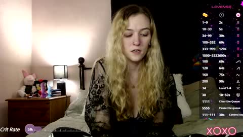 Snapshot of xelliee_rosex chatting on February 9, 12:49 am EllieeRose online show from February 9, 12:49 am