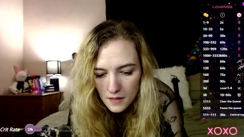 Snapshot of xelliee_rosex chatting on February 3, 6:49 pm EllieeRose online show from February 3, 6:49 pm