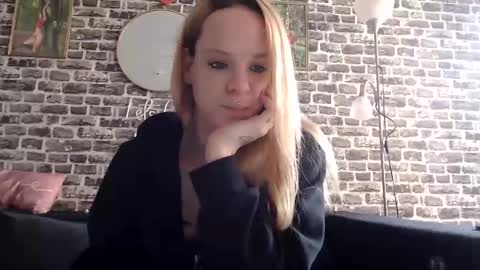 Milfi online show from February 26, 12:08 pm