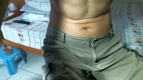 xiaoye_x online show from August 6, 9:40 am