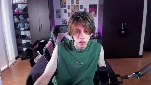 xIce Boy online show from March 28, 5:14 pm